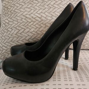 ASH Black Leather Hidden Platform Pumps  Stiletto Heel US 9/EU 40 Retail $300